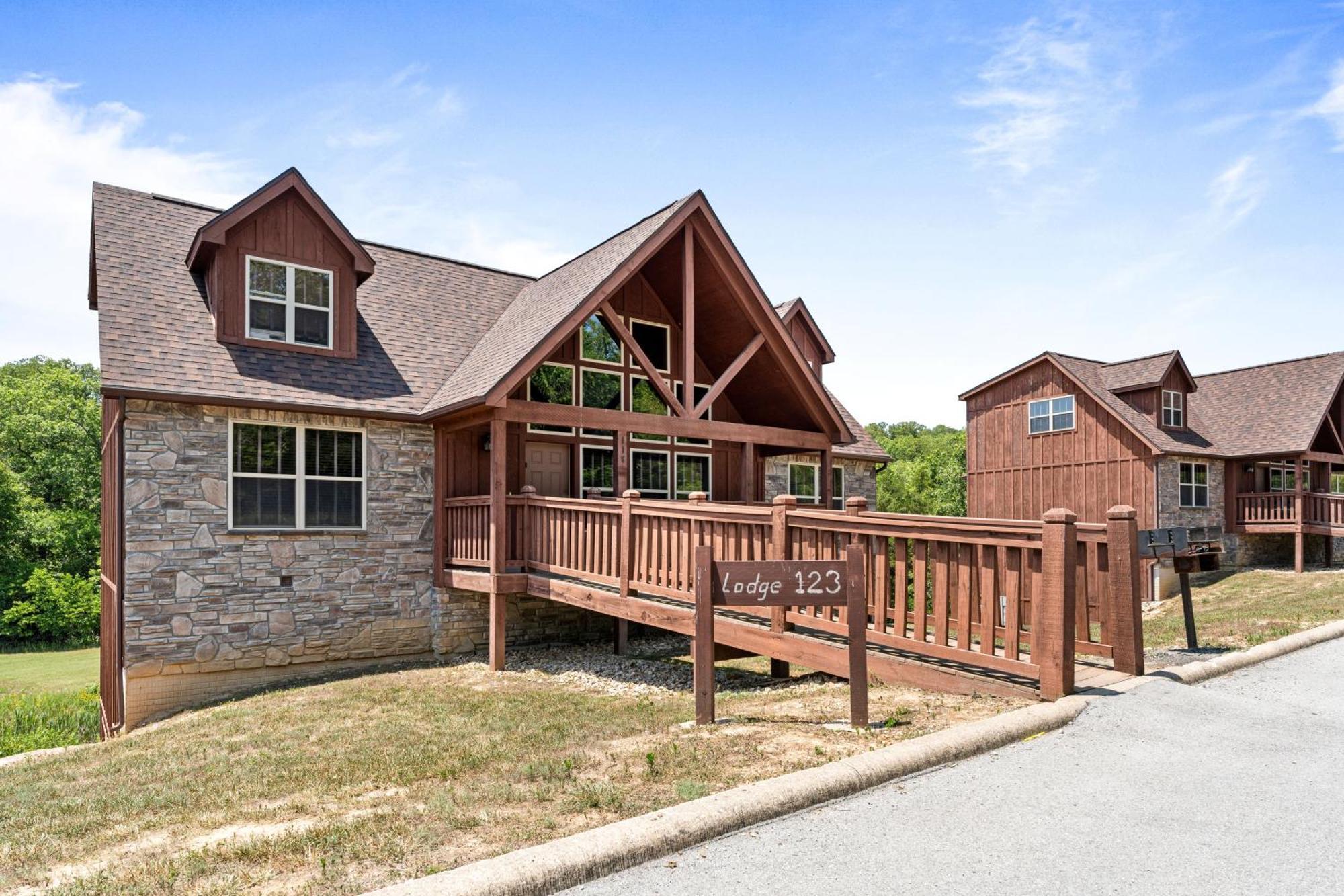 Makin Memories Lodge Cabin 브랜슨웨스트 외부 사진